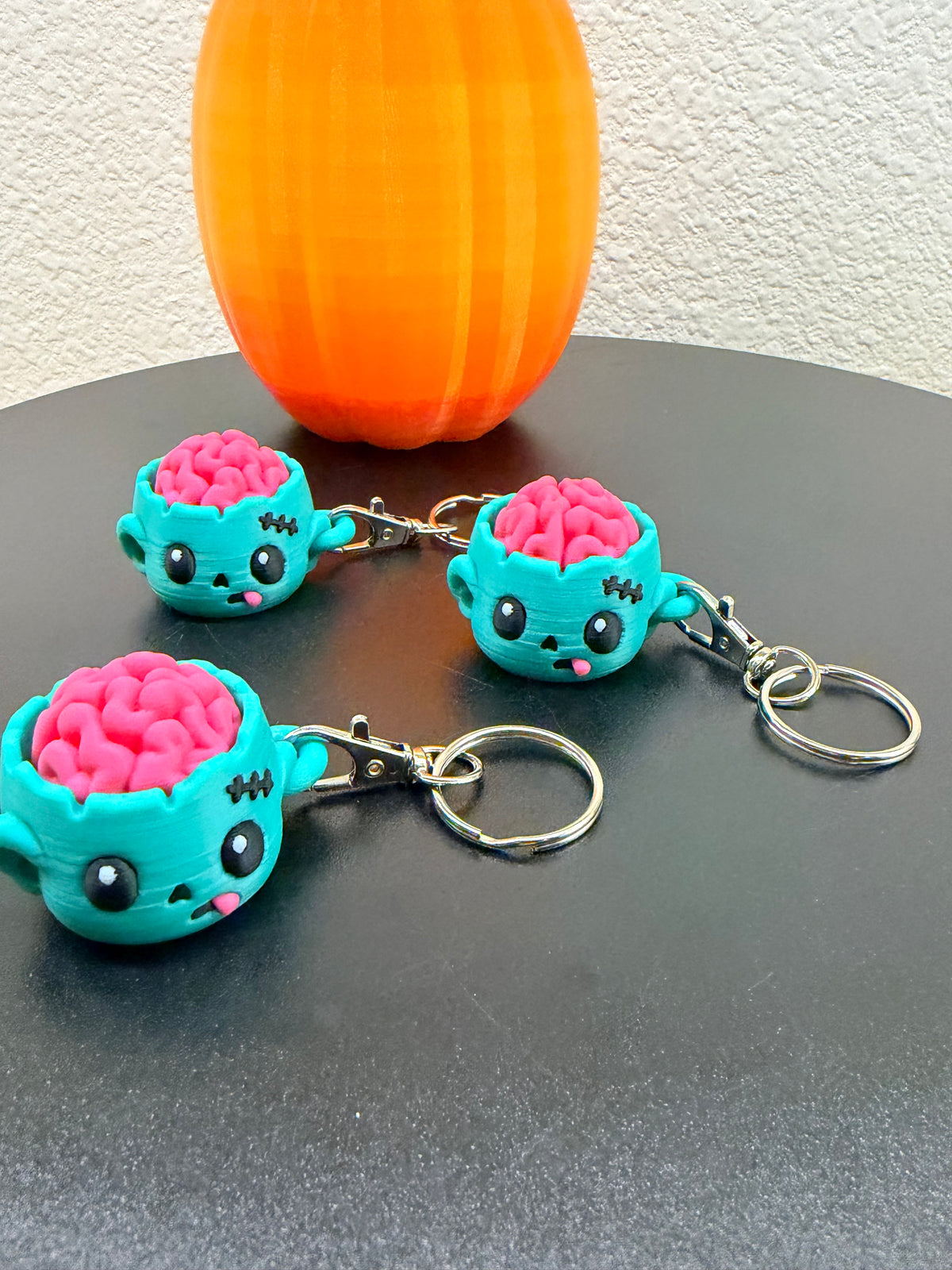 Tiny Zombie Brain Clicker Keychain| 3D Printed Halloween Fidget  NEW RELEASE!